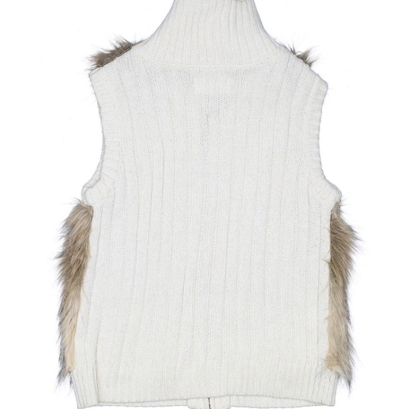 New Justice Girls Faux Fur Zip Up Vest - Picture 2 of 5
